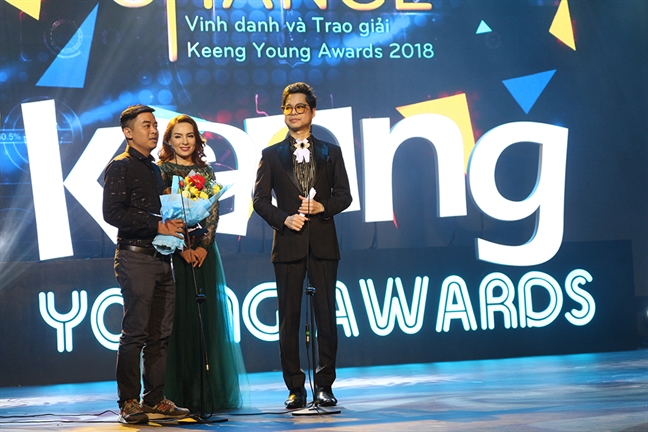 Bich Phuong, Vu Cat Tuong thang dam tai 'Keeng Young Awards 2018'