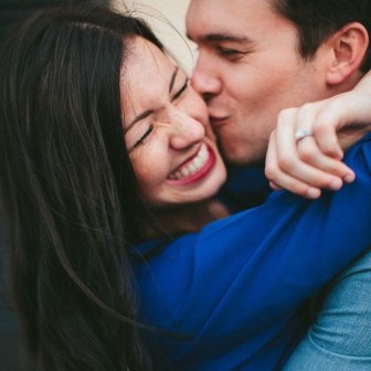 Chuyện ấy cũng phải học một chữ 'cần'