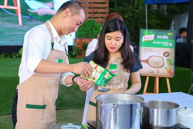 Chinh thuc ra mat Knorr Natural - bot nem tu nhien mang vi ngon nguyen ban cua bua com gia dinh Viet