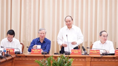 Thủ tướng Nguyễn Xuân Phúc: Các cơ quan chức năng cần tháo gỡ cho TP.HCM khi thực hiện Nghị quyết 54