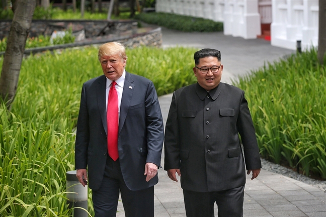 Ong Donald Trump se gap ong Kim Jong Un vao cuoi thang Hai