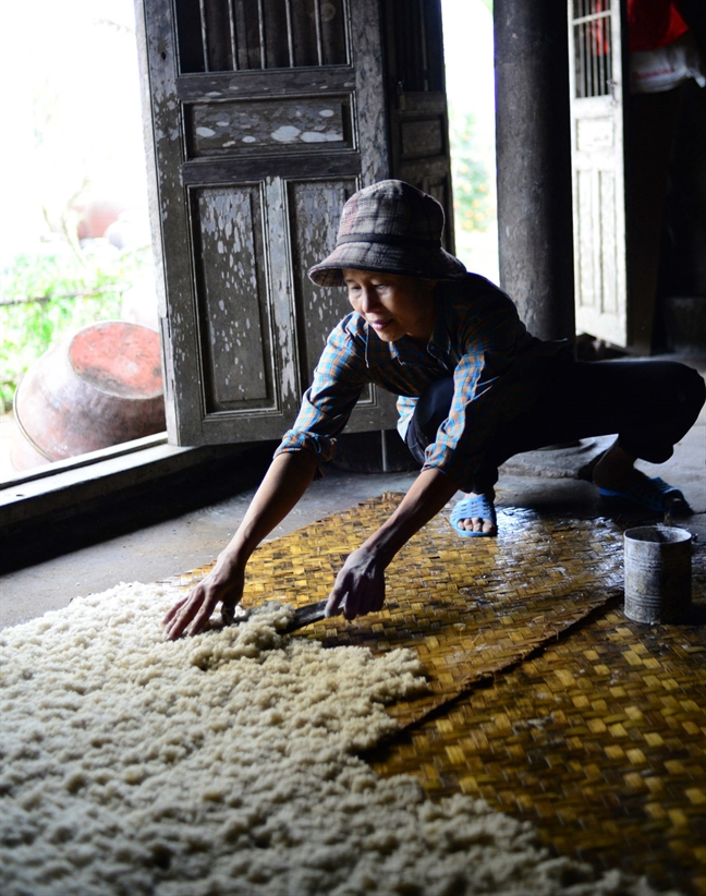 Noi thung, mung, gian, sang tro thanh hien vat