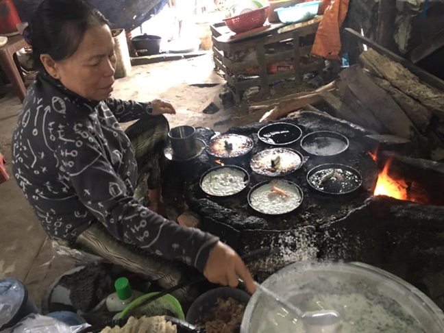 'Check in tet' tu Quang Ngai: Doan tau neo bo yen a ngong tet ve