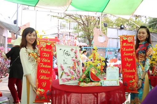 Quận Bình Tân: Ấm áp tình xuân