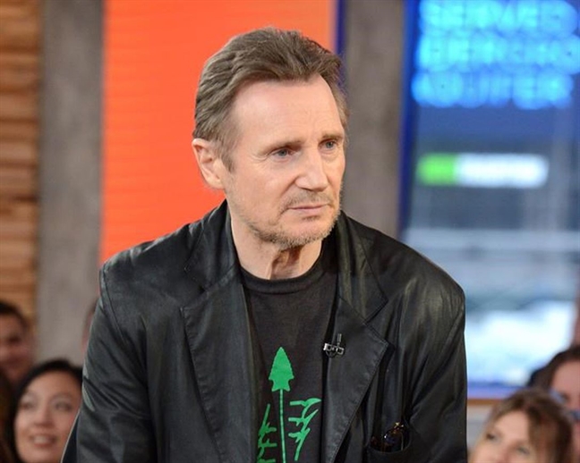 Sau tuyen bo ‘muon giet nguoi da den’, Liam Neeson bi tay chay