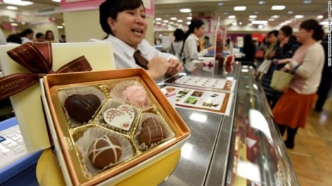 'Đả đảo' Valentine, nhưng phụ nữ Nhật vẫn mua sôcôla