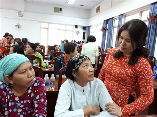 Quận 5: Gần 200 phụ nữ các dân tộc hội ngộ đầu xuân