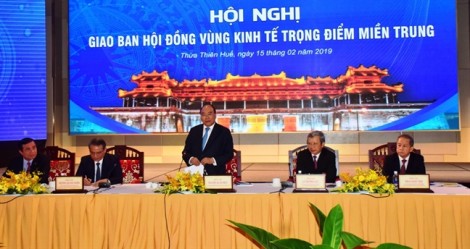 Thủ tướng Nguyễn Xuân Phúc: Mỗi địa phương phải phát huy tinh thần tự lực, tự cường để vươn lên