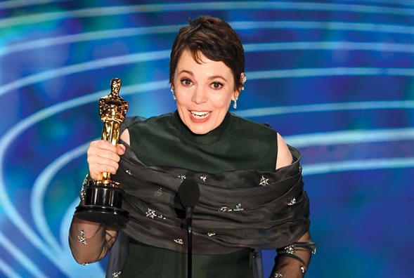 Olivia Colman: 'Chi can co gia dinh'