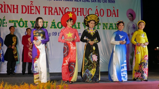 Quan Go Vap: Tiep tuc lan toa ve dep ao dai