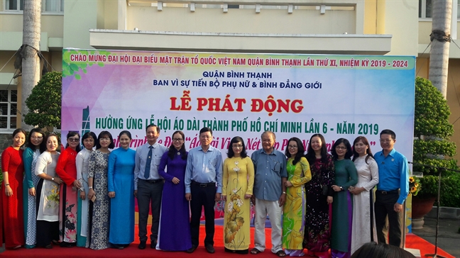 Hanh trinh xe dap ‘Ao dai Viet - net dep phu nu Binh Thanh’