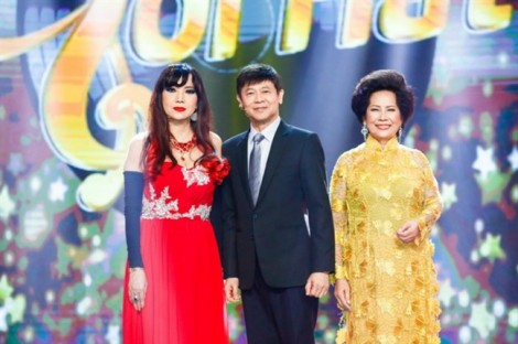 Ca sĩ Thái Châu 'xin' Phương Dung bớt khó khăn với ca sĩ trẻ
