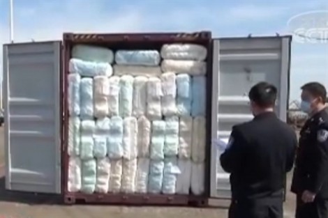 Trung Quốc tịch thu 11,4 tấn tã ‘rác thải’ nhập khẩu