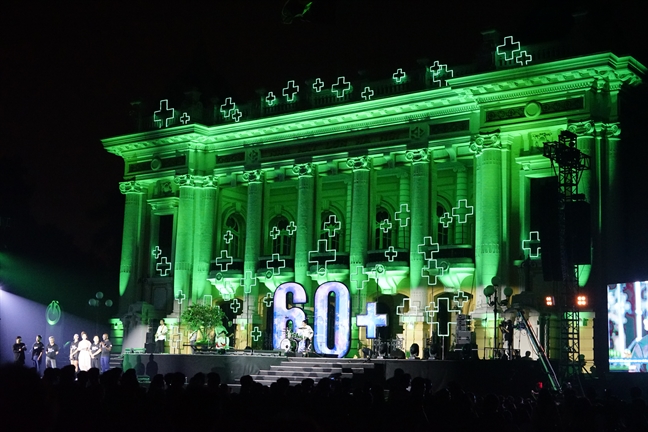 Ha Noi tat den huong ung chien dich Gio Trai dat 2019