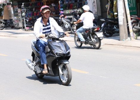 ‘Bùng nổ’ khuyến mãi hè: uống giải khát ngày nắng nóng, trúng thưởng chục triệu tiền mặt