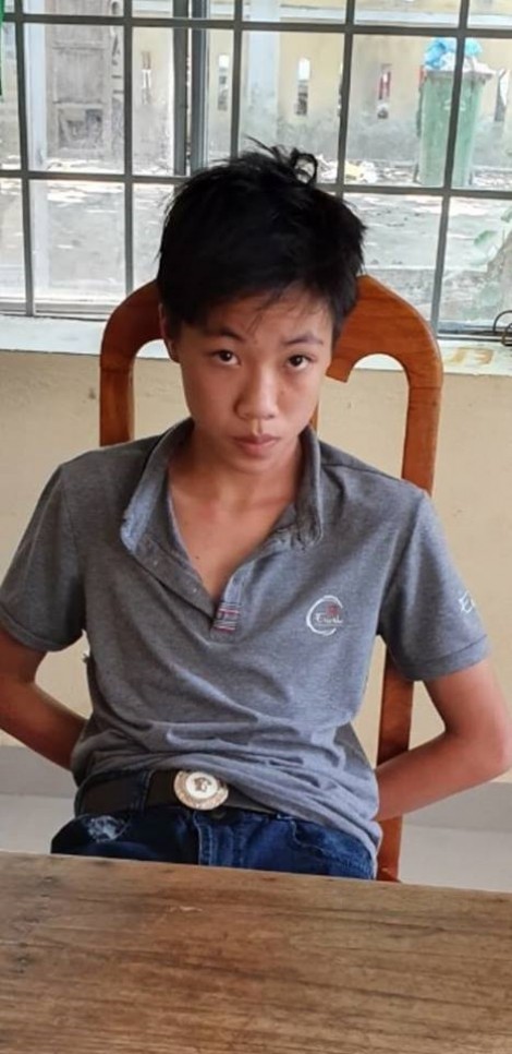 CSGT Đà Nẵng bắt nóng hai tên cướp thiếu niên