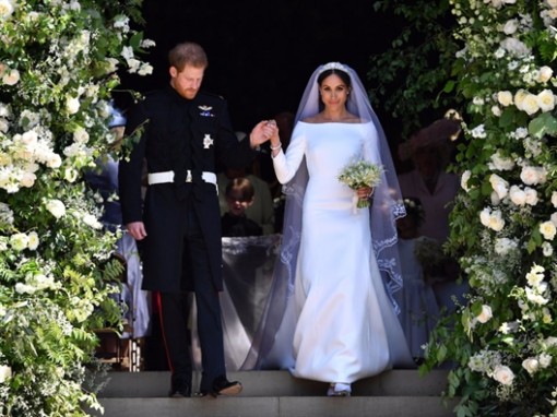10 trang phục đắt đỏ nhất của Công nương Meghan Markle