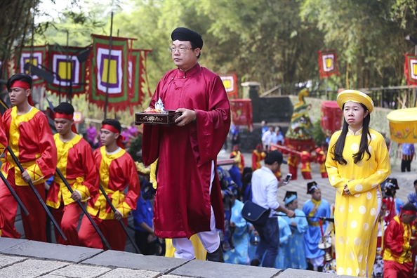 Hang ngan nguoi dan du gio To Hung Vuong tai TP.HCM