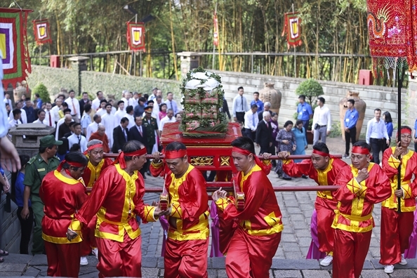 TP.HCM: Khu Tuong niem cac Vua Hung thu hut 3 trieu luot khach tham quan