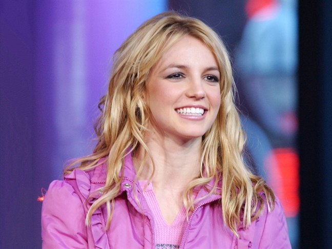 Britney Spears tai nghien, roi can biet thu 7,4 trieu USD