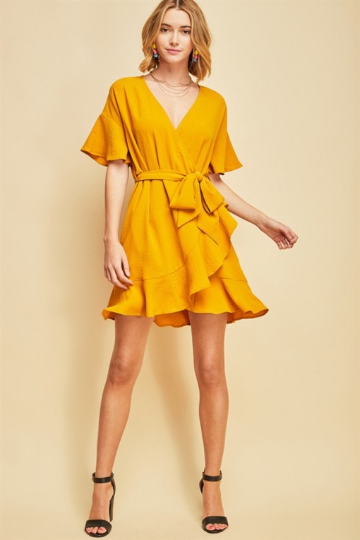 Wrap dress - chiếc váy mùa hè xinh tươi cho mọi cô nàng