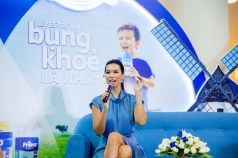 Siêu mẫu Hà Anh: ‘Quá để ý tới cân nặng của con chỉ làm bố mẹ bớt vui’