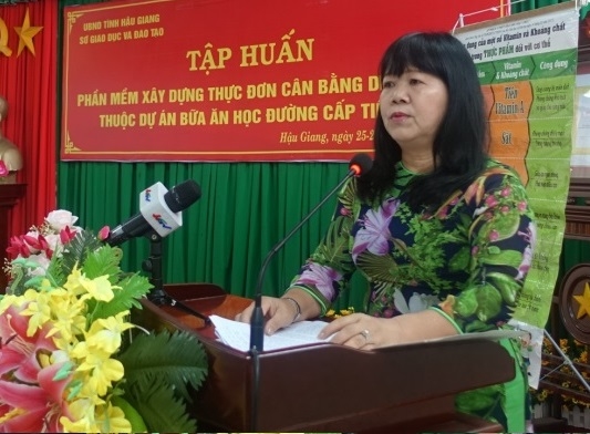 Tinh Hau Giang trien khai thuc don chuan cho hoc sinh tieu hoc ban tru