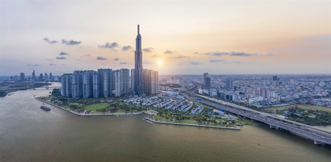 Khai truong khach san Vinpearl Luxury va dai quan sat Landmark 81 Skyview