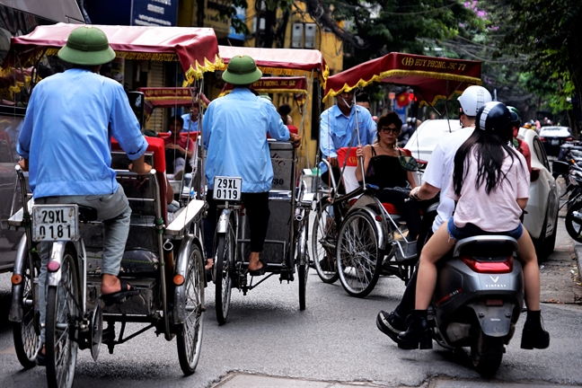 Co nhung nguoi khong biet den nghi le o Ha Noi