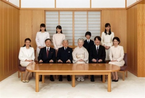 Hoàng gia Nhật Bản sẽ chỉ còn hai người thừa kế ngai vàng sau lễ đăng quang