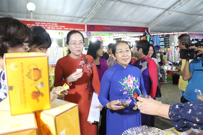 Ngay Hoi phu nu khoi nghiep, viec lam va ket noi doanh nghiep: Noi chi em tim kiem viec lam, gioi thieu san pham va y tuong khoi nghiep