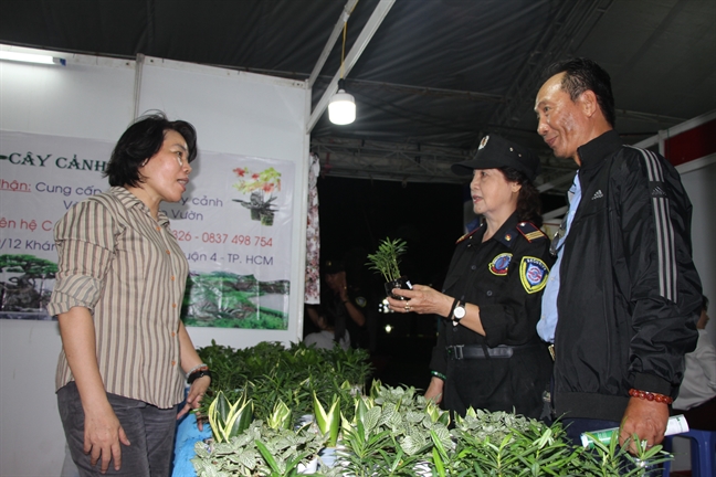 Ngay Hoi phu nu khoi nghiep, viec lam va ket noi doanh nghiep: Noi chi em tim kiem viec lam, gioi thieu san pham va y tuong khoi nghiep