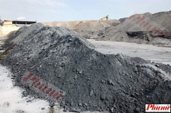 Cận cảnh chất thải gây tranh cãi ở Formosa Hà Tĩnh