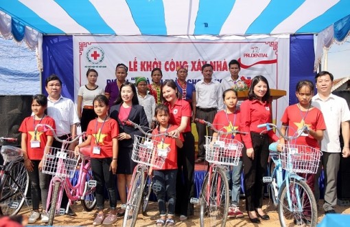 Prudential Việt Nam khởi công xây dựng nhà an toàn cho cộng đồng