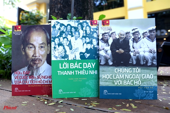 Bo sach 'Di san Ho Chi Minh': 20 nam nhin lai