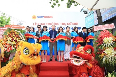 Vietbank tưng bừng khai trương phòng giao dịch Đỗ Xuân Hợp