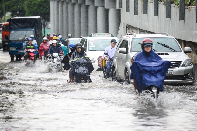 Thanh pho tuong lai va  giac mong ben song Sai Gon