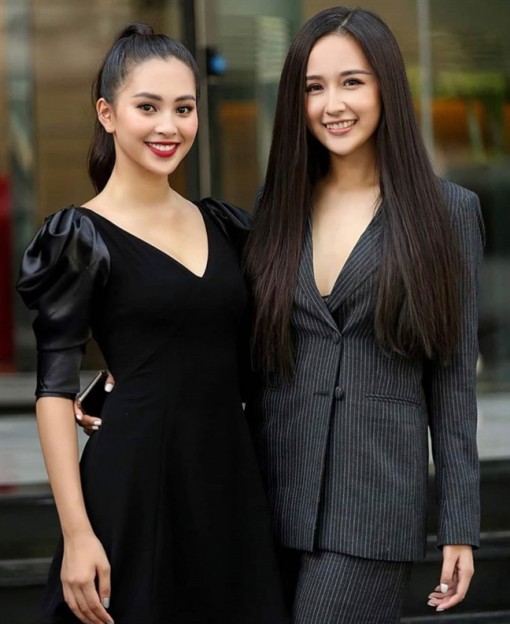 Mai Phương Thúy, Tiểu Vy đẹp 'bất phân thắng bại'