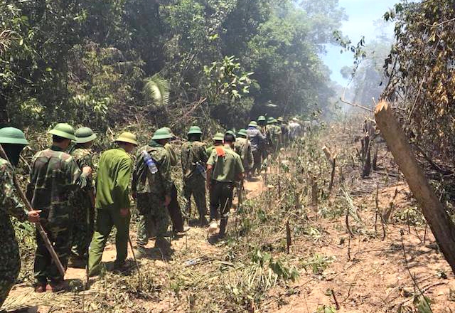 Lanh dao Ha Tinh noi gi khi khong de xuat huy dong may bay chua chay rung