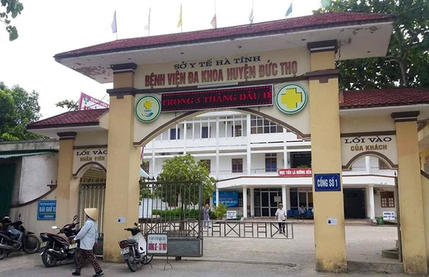 Vu gia dinh to bac si lam dut co tre so sinh: Truong khoa San o dau de bac si rang ham mat do de?