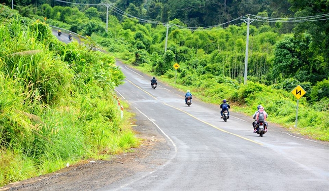 Cach cua khau Binh Phuoc 200km, cao nguyen Mondulkiri hoang da se cho ban nhung trai nghiem vo cung thu vi