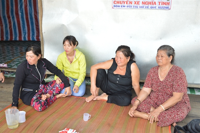 Sau chi Hon o Bac Lieu, mot phu nu tu Trung Quoc ve doan tu gia dinh trong tinh trang 'khong nho gi'