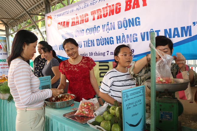 Goi, dung hang bang la chuoi, tui giay, tui vai: tai sao khong? 