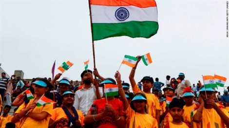 Ấn Độ phóng thành công sứ mệnh Mặt Trăng sau một tuần trì hoãn