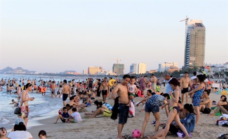 Phát hiện hàng loạt khách sạn lớn vi phạm quy hoạch ở ven biển Đà Nẵng