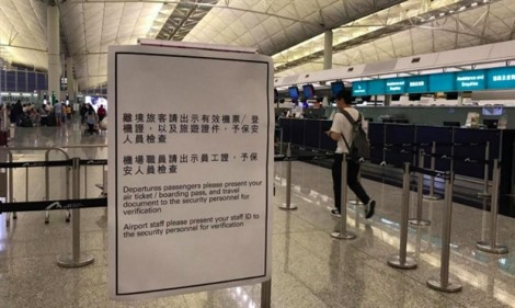 Từ 9 - 11/8, sân bay Hồng Kông chỉ cho phép hành khách và nhân viên vào sảnh ga khởi hành