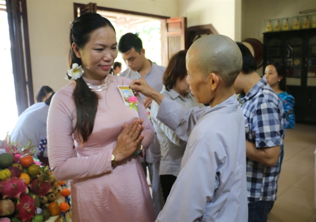 Ngay le Vu Lan nghi ve cac dang sinh thanh