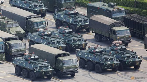 Trung Quốc khó dụng binh ở Hồng Kông