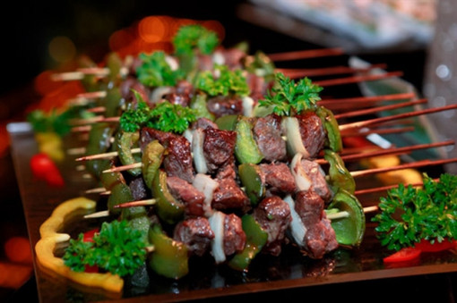 Thịt đỏ làm tăng nguy cơ ung thư vú ở phụ nữ