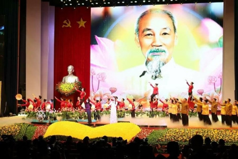Di chúc của Chủ tịch Hồ Chí Minh mãi là ngọn cờ quy tụ sức mạnh toàn dân tộc